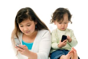 Read more about the article Fitur “Shorts Videos” Bahaya Untuk Anak?