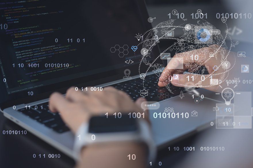 You are currently viewing Tidak Perlu Spek Dewa! Inilah 10 Laptop Terbaik untuk Programmer