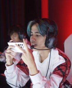 Read more about the article Kenapa Harus IPhone Untuk Gaming?